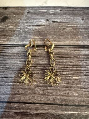 NWOT Free People Xavier gold dangle boho earrings hearts flowers
